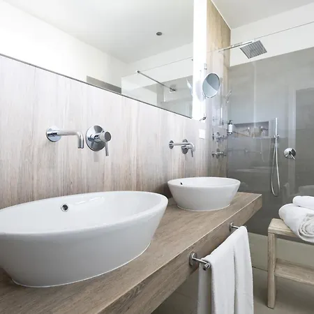 Masseria Tenuta Specolizzi مزرعة للإقامة *