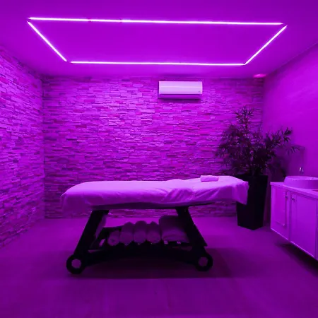 مزرعة للإقامة Masseria Tenuta Specolizzi