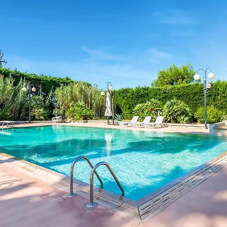 Masseria Tenuta Specolizzi Lido Marini