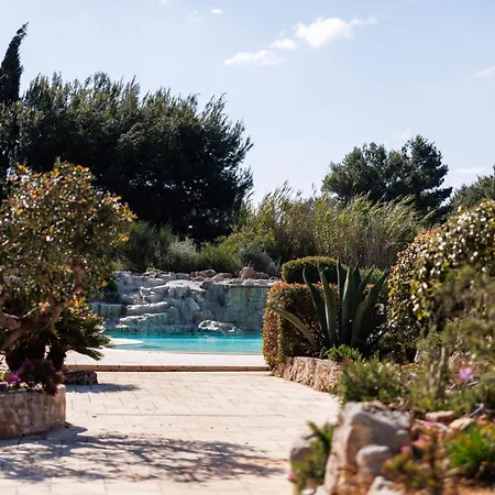 Alloggio per agriturismo Masseria Tenuta Specolizzi Lido Marini