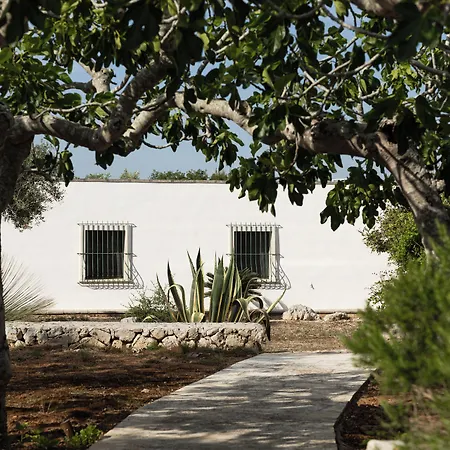 Masseria Tenuta Specolizzi * Lido Marini