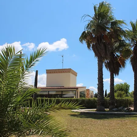 Alloggio per agriturismo Masseria Tenuta Specolizzi Lido Marini