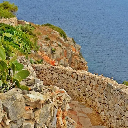 Alloggio per agriturismo Masseria Tenuta Specolizzi Lido Marini
